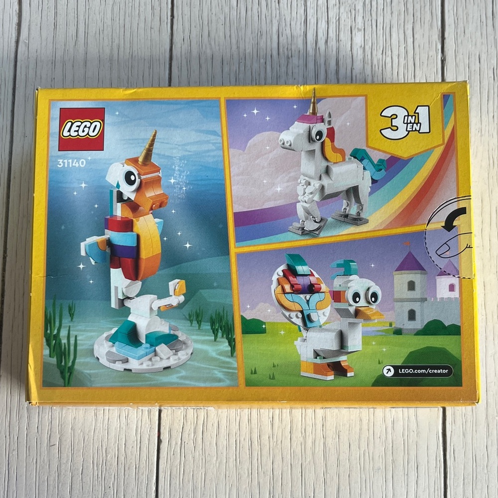 LEGO Creator 3-in-1 Colorful Unicorn Set - Picture 2 of 2